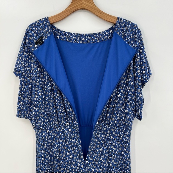 Ann Taylor Floral Dolman Sheath Midi Dress in Blue White Ditsy Floral Size 12 - Picture 12 of 12